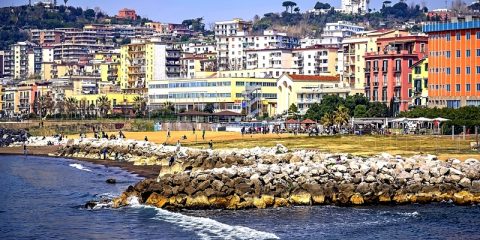 Bagnoli, un antico quartiere sul mare