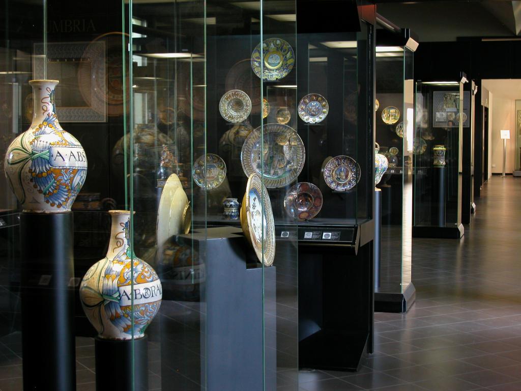 Faenza - Museo Internazionale delle Ceramiche