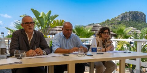 "Radio 100 - Il futuro è in onda": presentato l'evento celebrativo nel corso della conferenza stampa a Praia a Mare