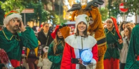 Sorrento si trasforma nel Villaggio di Babbo Natale: magia e tradizione a Villa Fiorentino