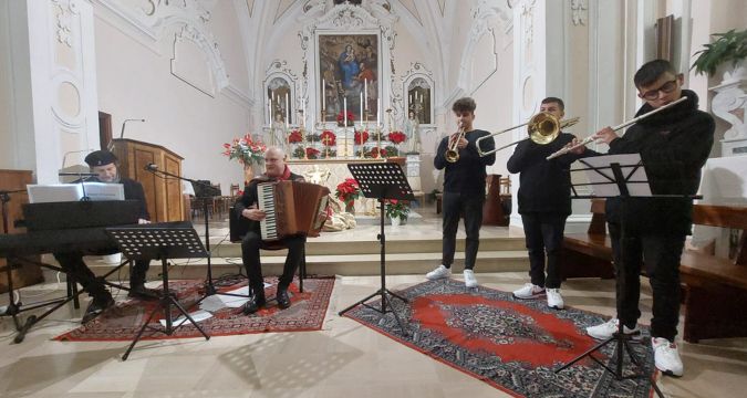 Concerto D’Amore: un successo straordinario nella Chiesa San Nicola in Plateis a Scalea