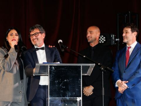 Grande Successo per il FCF Christmas Charity 2024: Solidarietà e Musica per il Futuro di Napoli